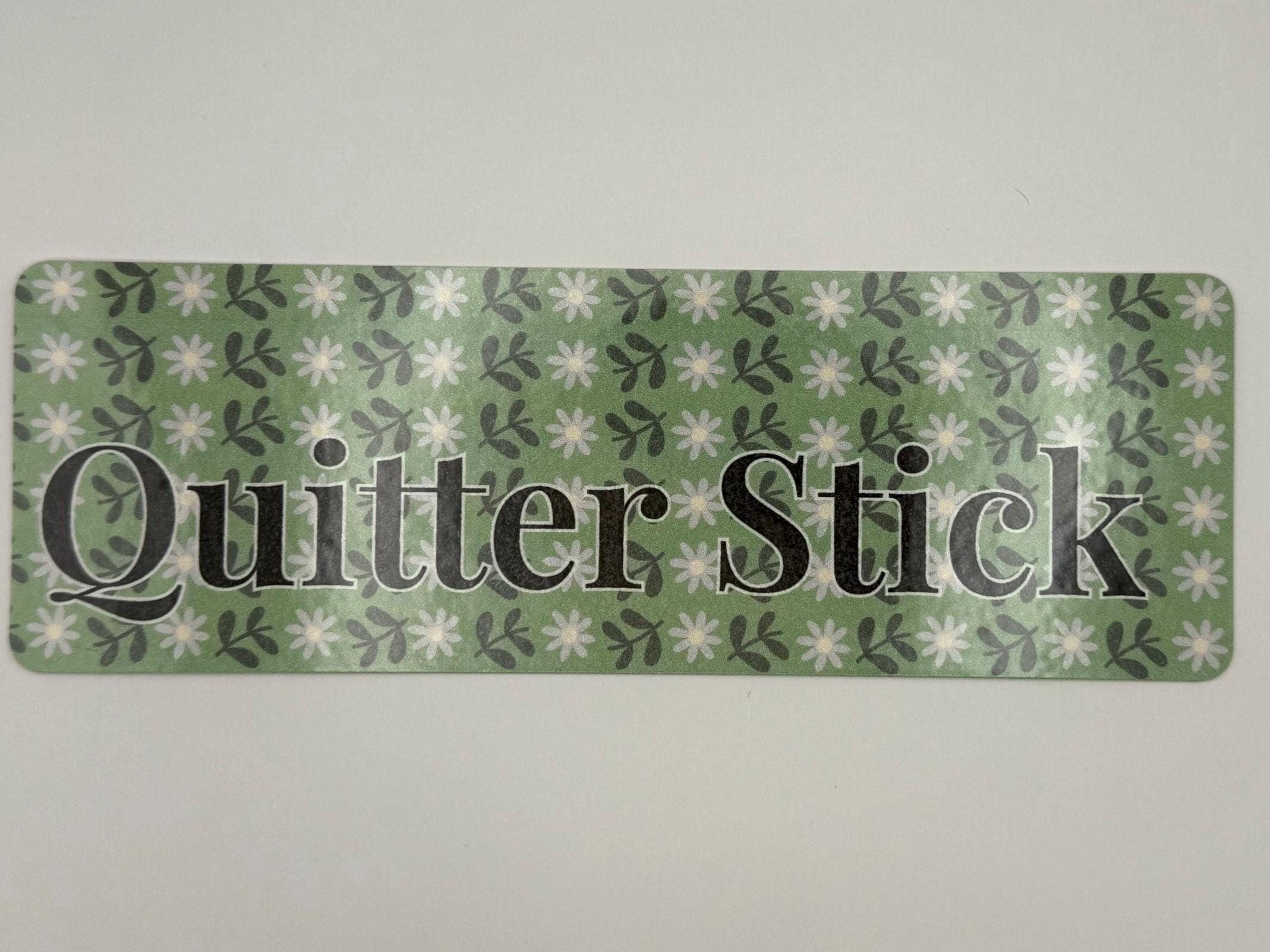 5 Pack of Floral Laminate Bookmarks | Quitter Stick Design